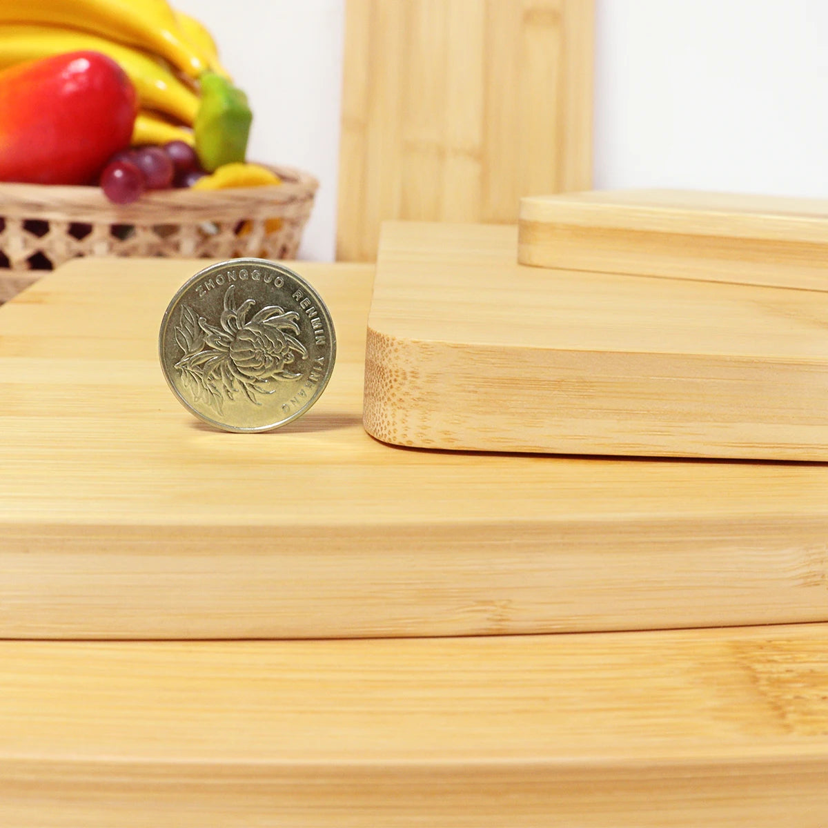Bainison Creative Design Eco-Friendly Bamboo Cutting Board - Outdoor Cutting Board for Fish Meat Herbs (Foldable)
